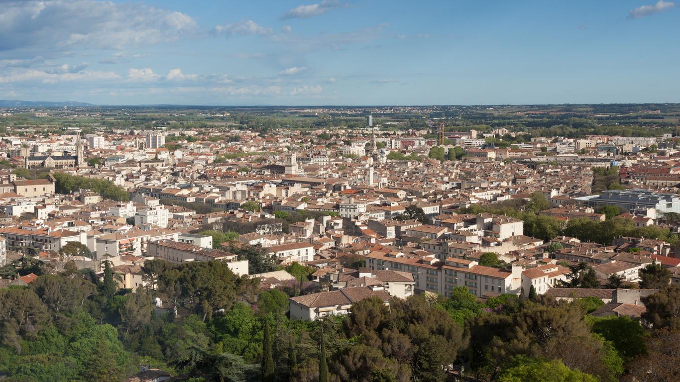 Flights to Nimes